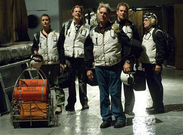 071024_ncis_hmed4p.hmedium[1].jpg